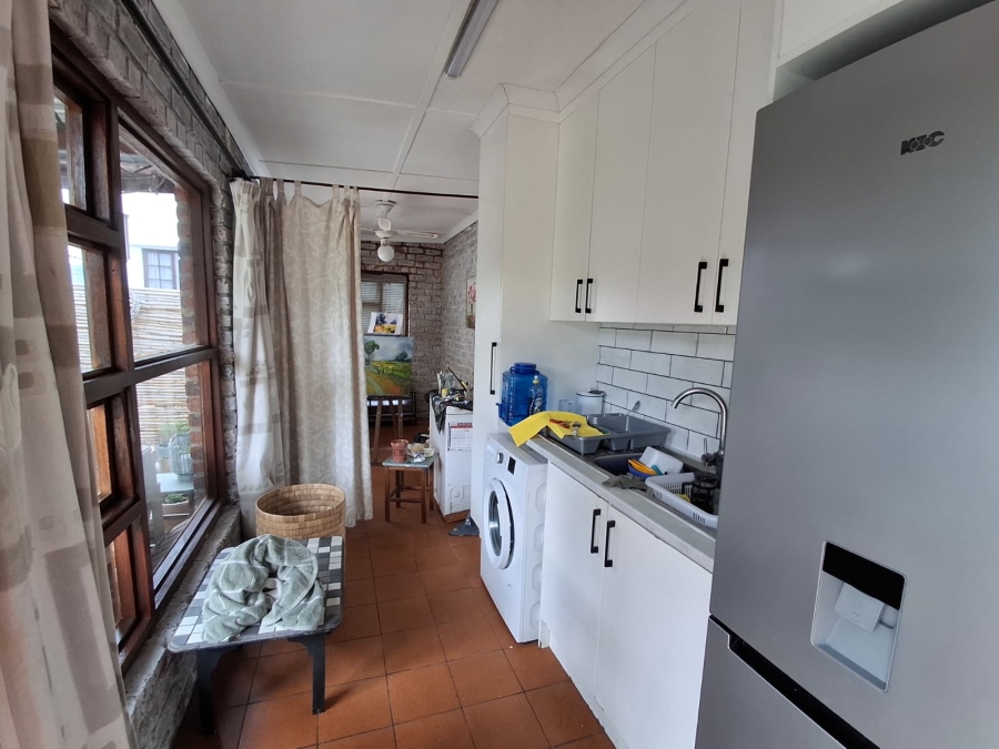 3 Bedroom Property for Sale in Winterstrand Eastern Cape